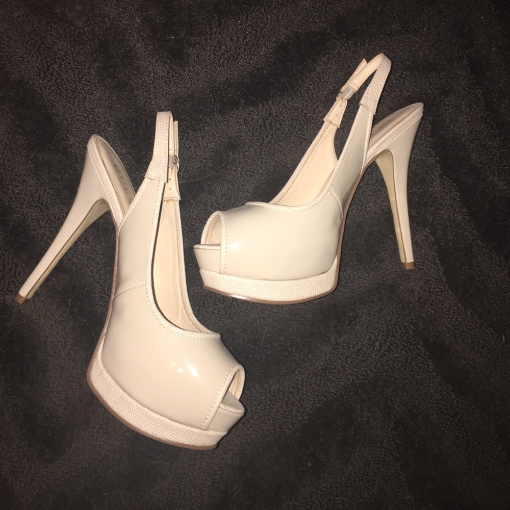 Guess Nude Shoes